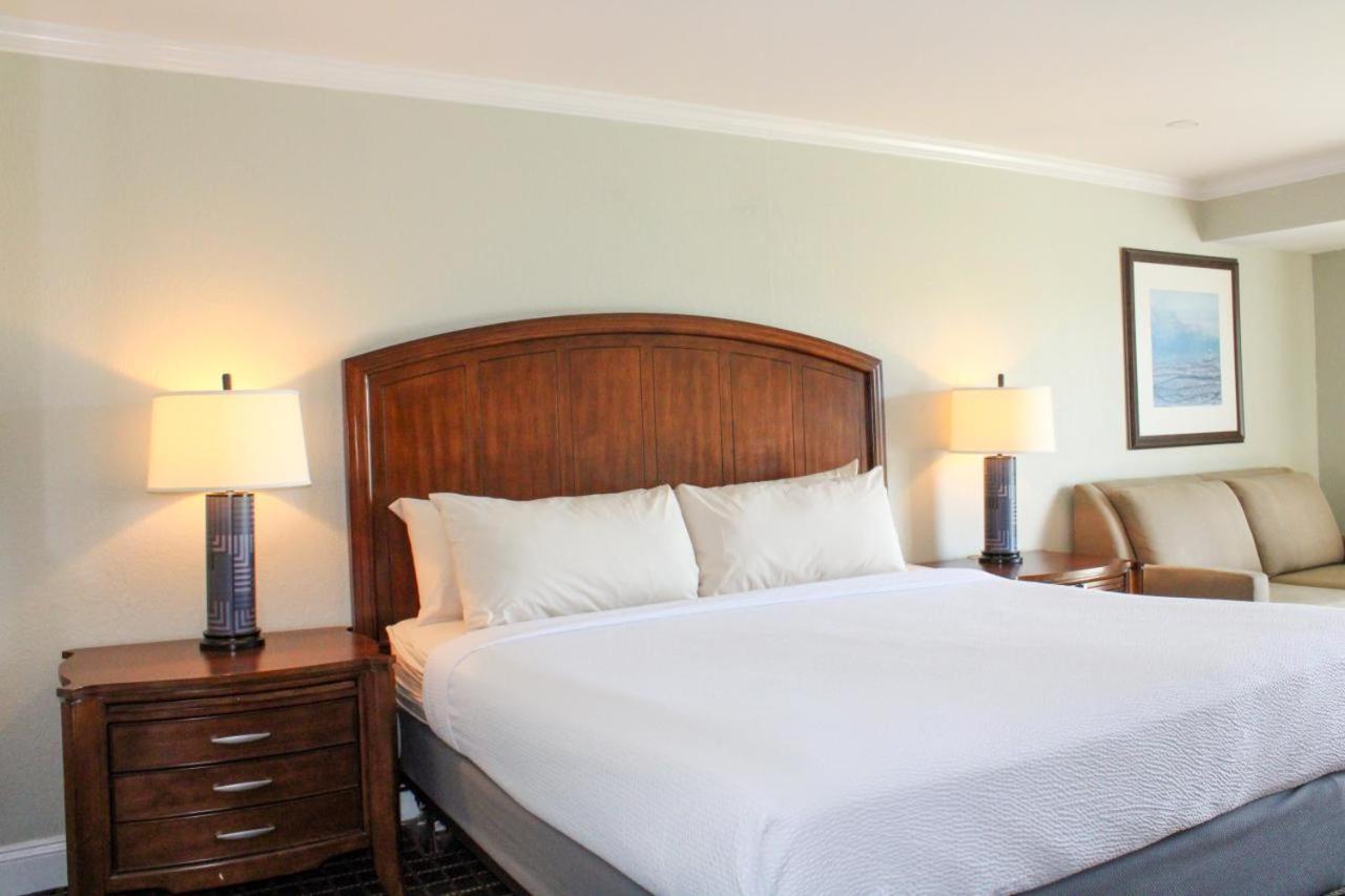 Cape Cod Irish Village - The Emerald Resort 巴恩斯特布尔 外观 照片