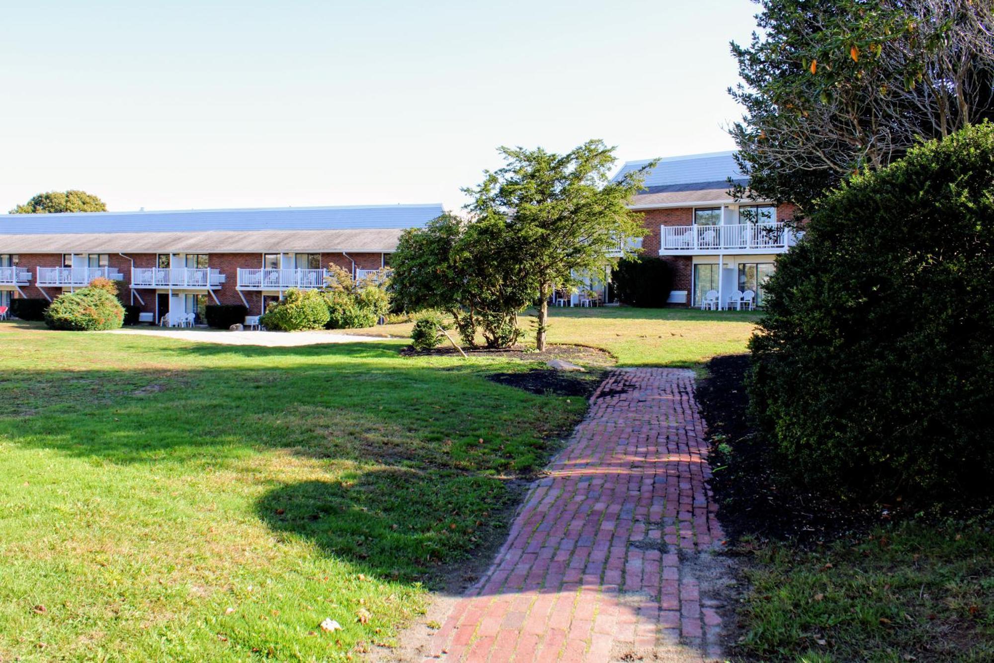 Cape Cod Irish Village - The Emerald Resort 巴恩斯特布尔 外观 照片